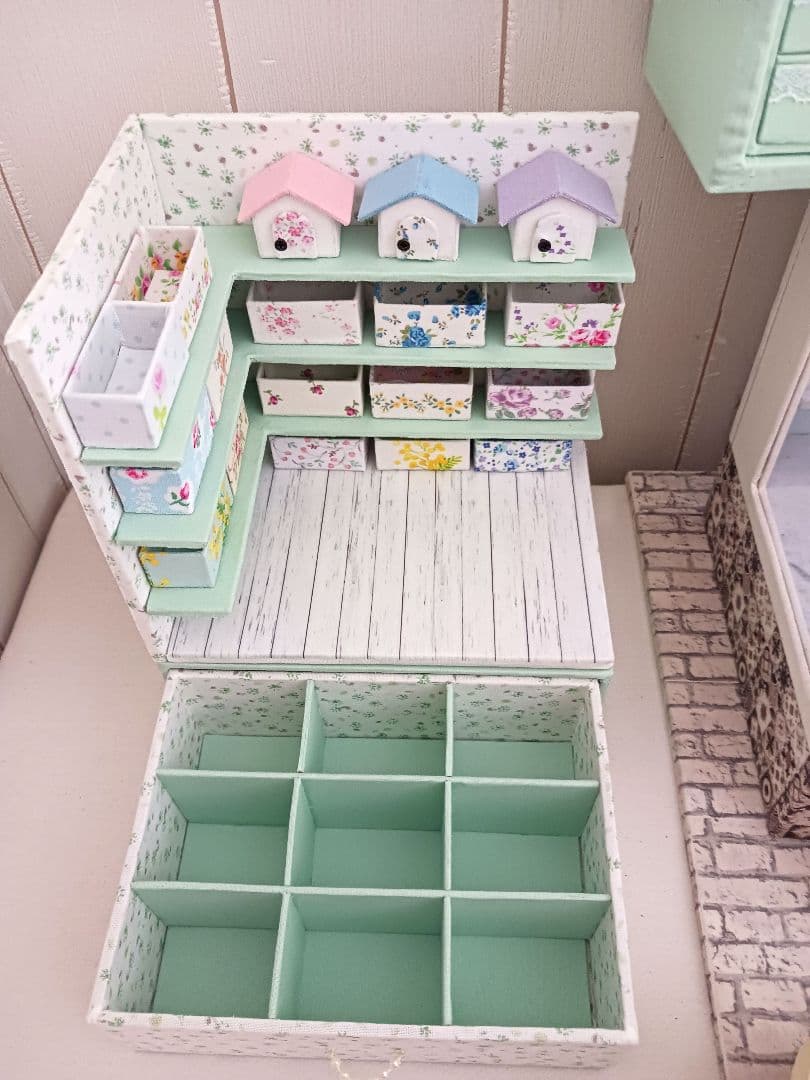 クッキー様＊kyo＊ハンドメイド＊ミニチュア＊Jiji＊飾り棚