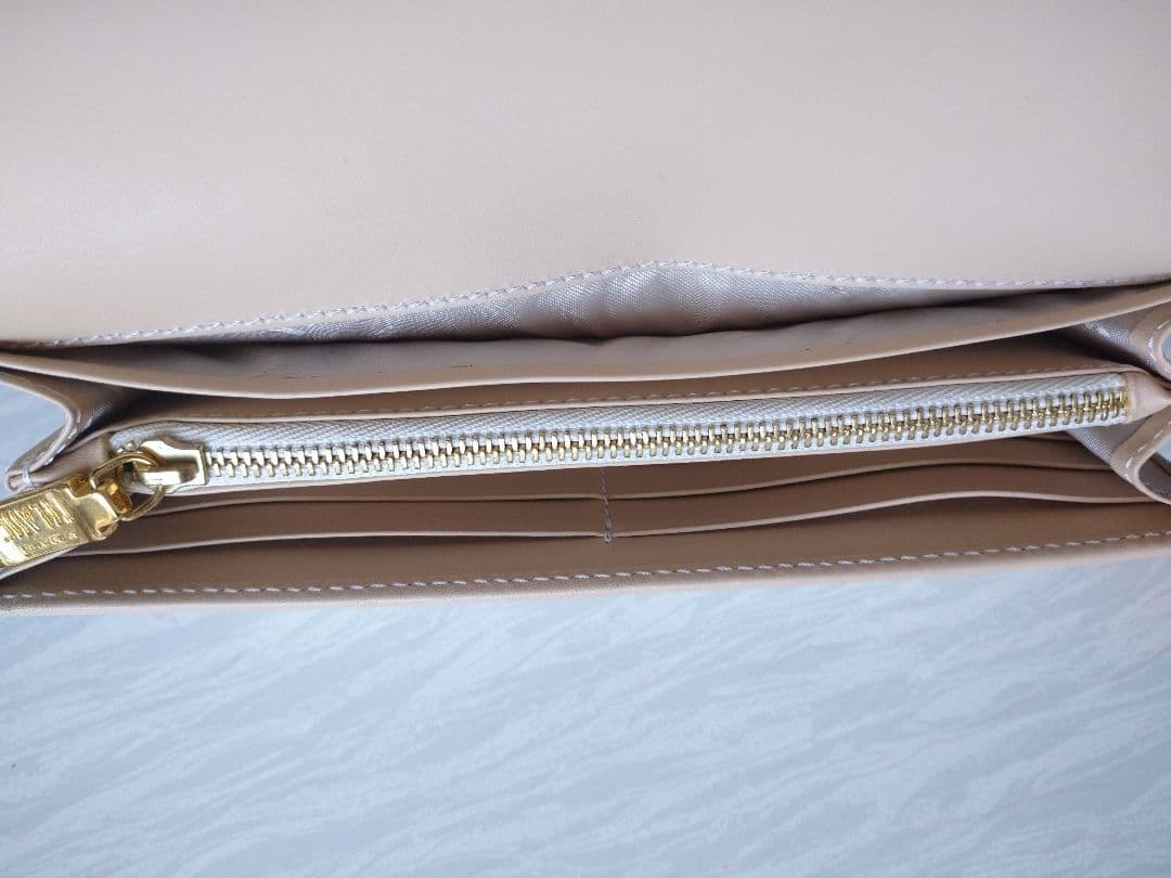 【新品・未使用】PRIMA CLASSE プリマクラッセ　長財布