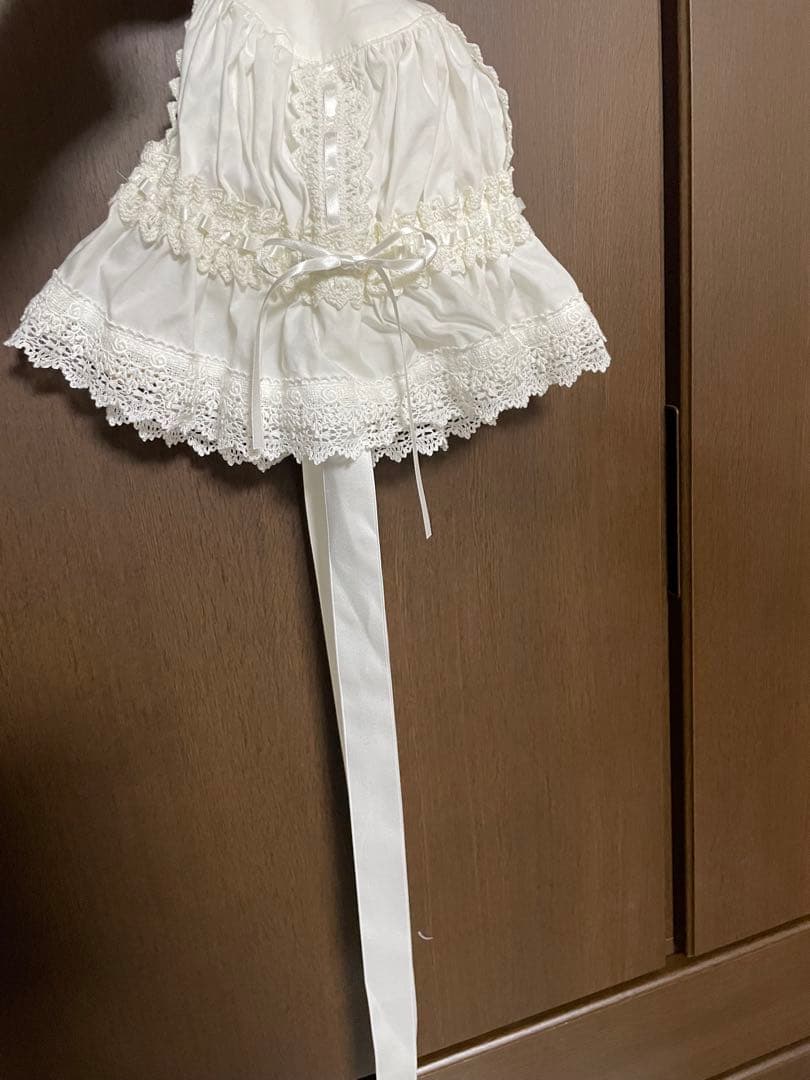 【新品未使用タグ付き】ヘッドドレス　フリルハット　アリスアンドザパイレーツ