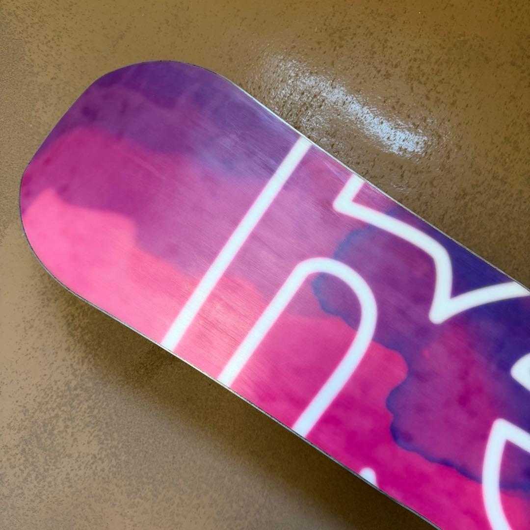 訳アリ格安出品！大人気ボード！ HEAD ダブルキャンバー ROSE 138