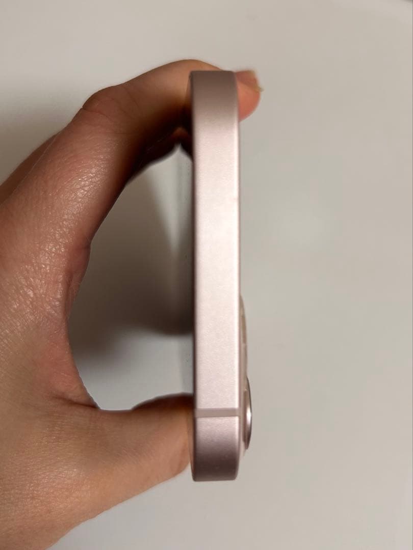 Apple iPhone 13 ピンク