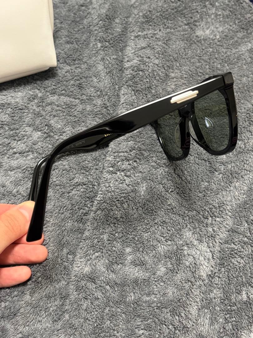 GENTLE MONSTER LILIT グリーン　正規品　付属品、ショッパー付