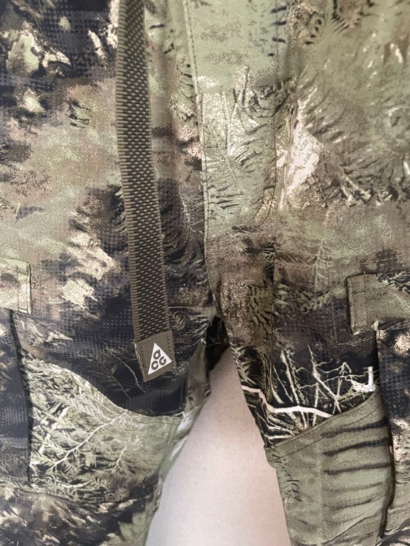 へ*こ様 NIKE ACG スミスサミット　迷彩カーゴパンツ