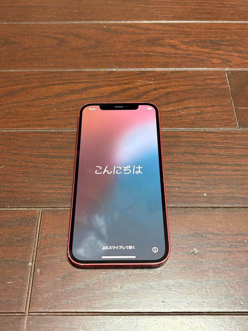 Apple iPhone 12 （赤） 背面にキズ等あり。