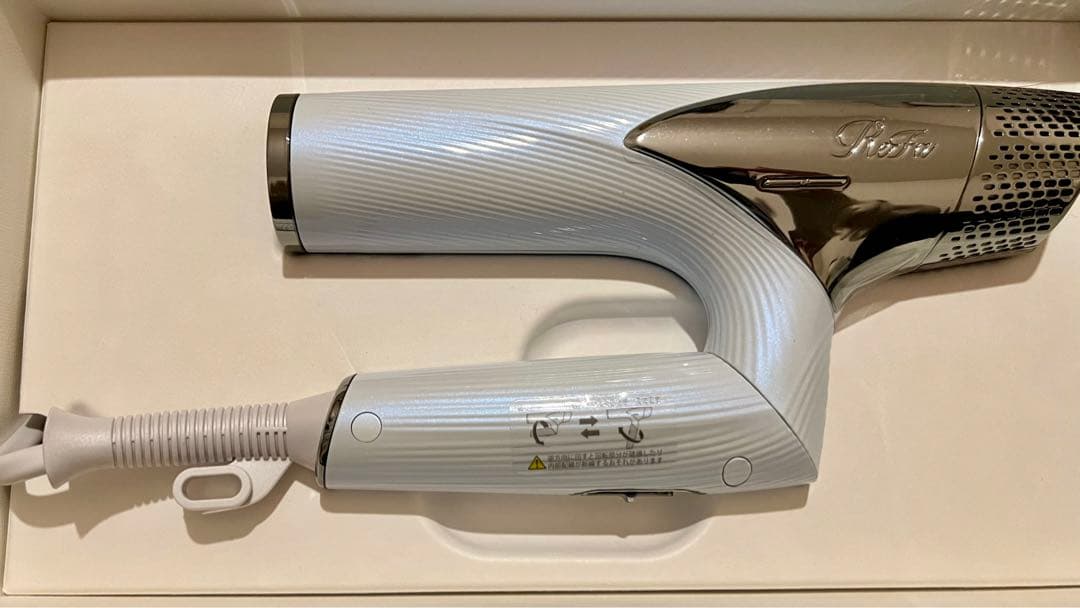 ReFa ヘアドライヤー RE-AN-02A (2024年製)ハートコーム付き
