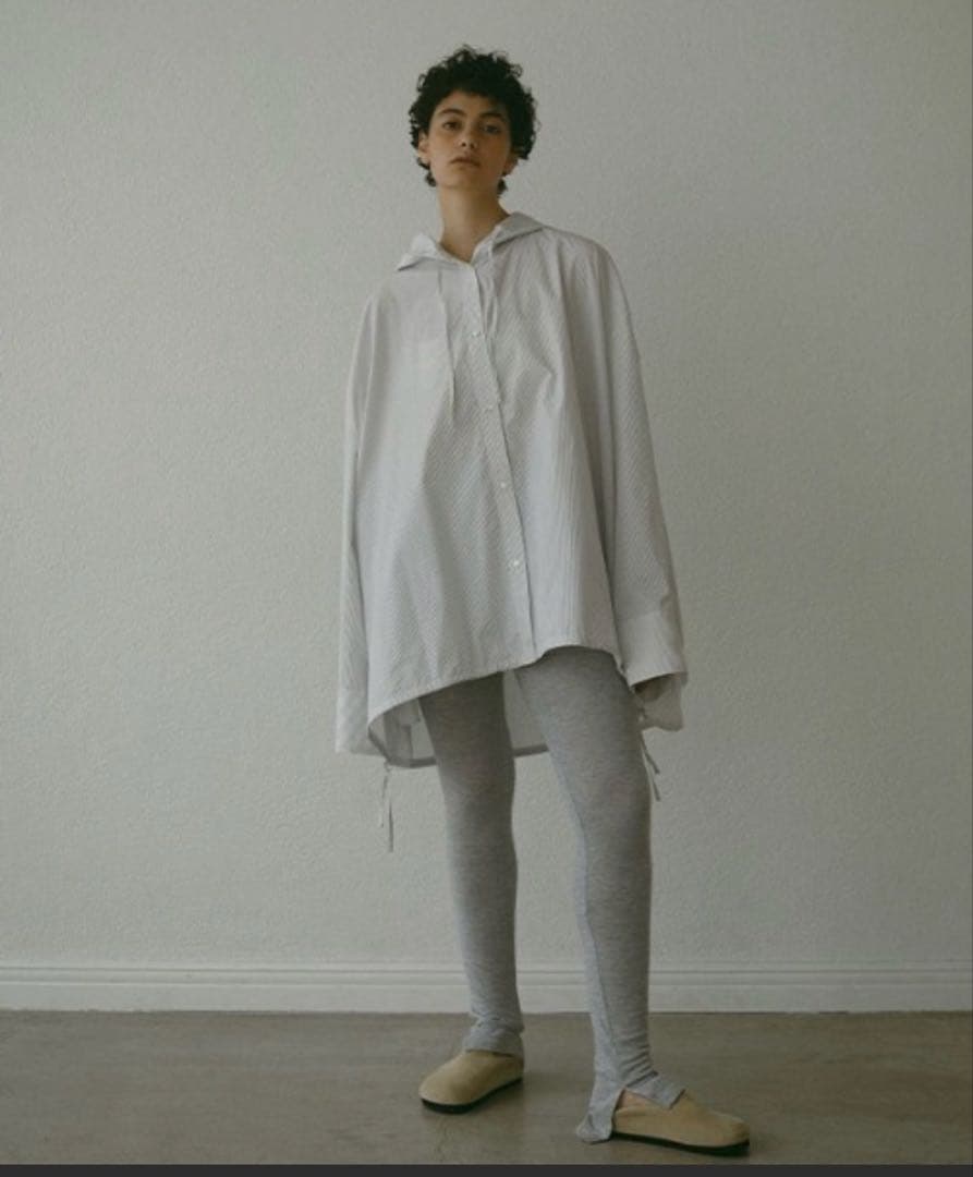 新作 完売 ETRE TOKYO カットソースリムスカパン レギンス パンツ F