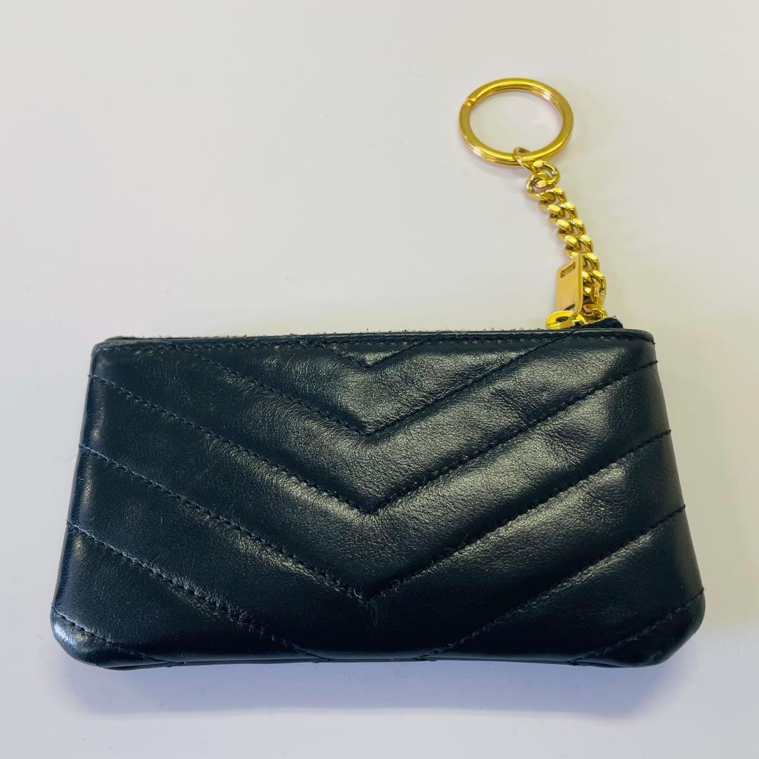 YSL 黒 レザー ケース キーチェーン付き　イヴ・サンローラン