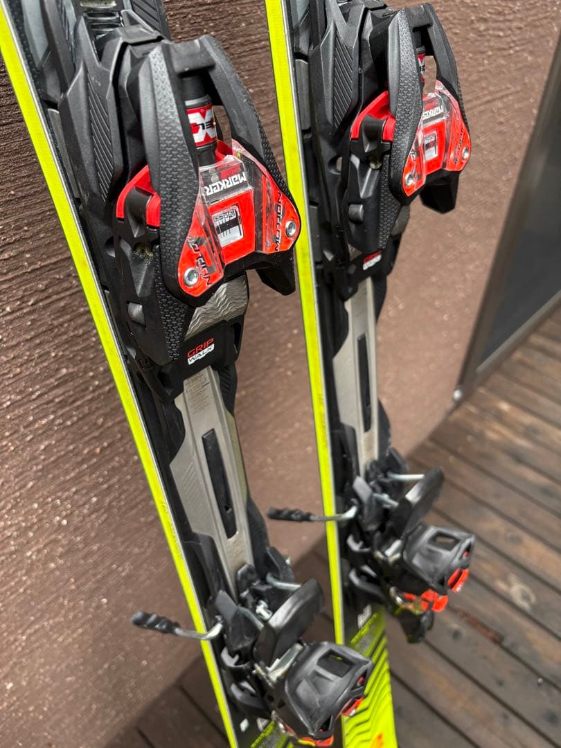 スキー板　フォルクル　レースタイガー　160cm