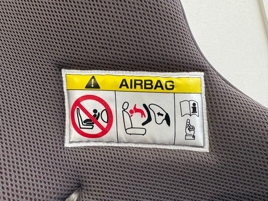 s*d様 m*m様 Combi チャイルドシート グレー　ウィゴーロングメッシュ