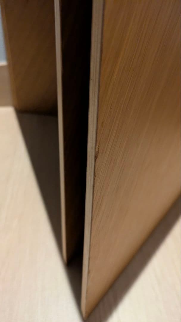 無印良品　オーク　木製三角形　ローテーブル