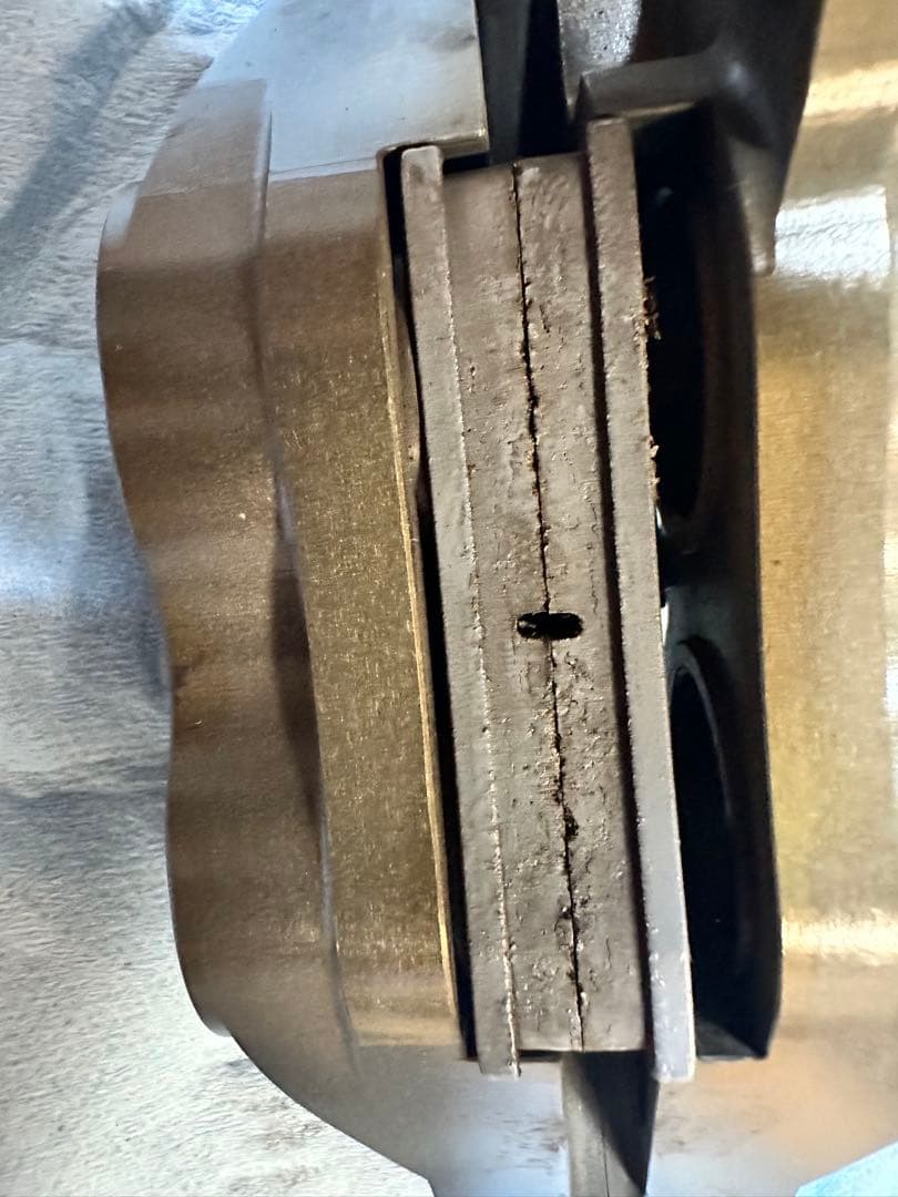 brembo CNC削り出しレーシングキャリパー　40mm