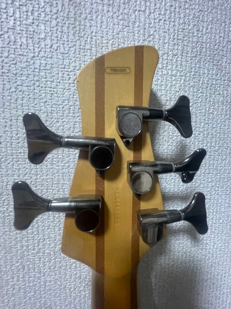 YAMAHA TRBX505 5弦エレキベース