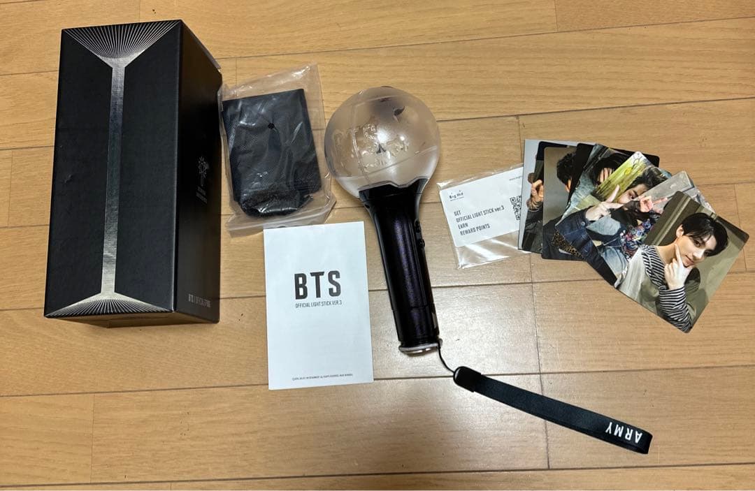BTSグッズまとめ売り