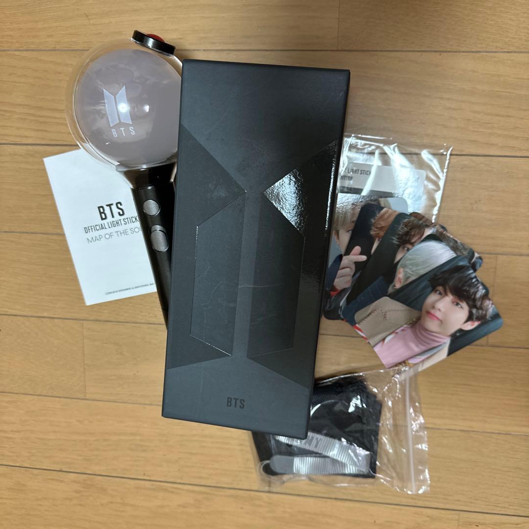 BTSグッズまとめ売り