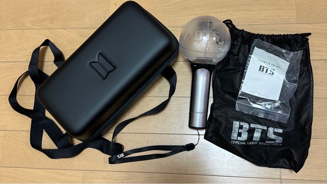 BTSグッズまとめ売り