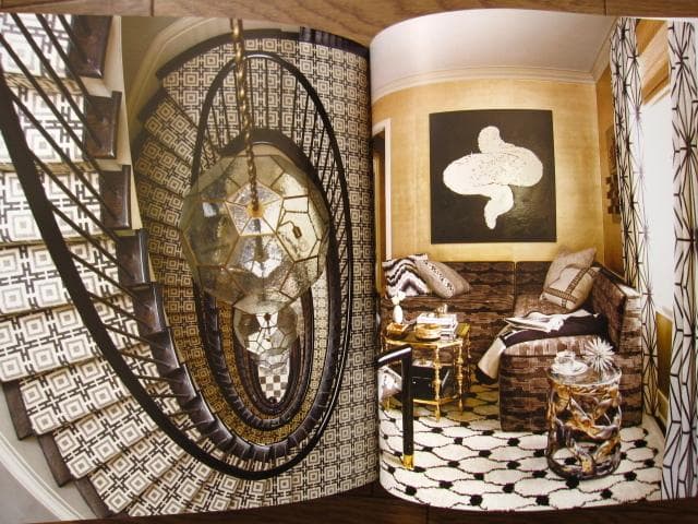 The Finer Things： Timeless Furniture.