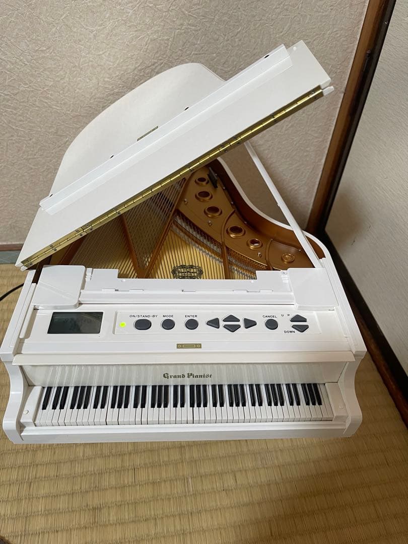 セガトイズ グランドピアニスト ホワイト バージョン 88鍵