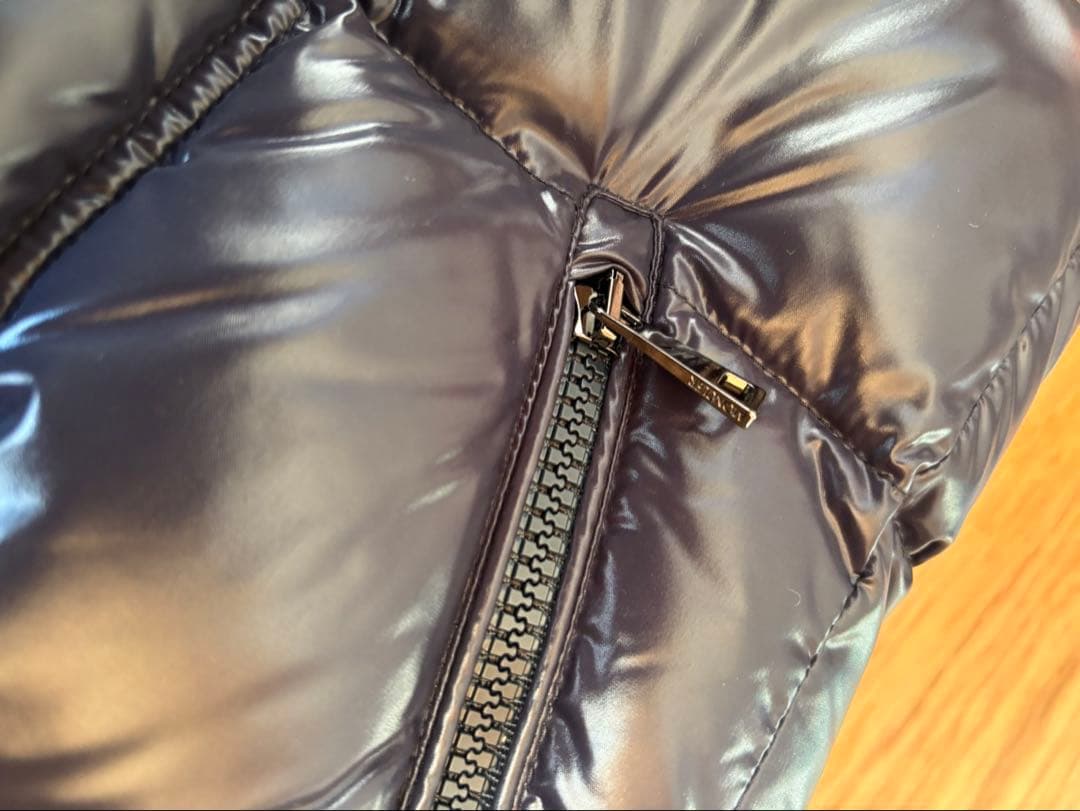 極美品　モンクレール　MONCLER ダウンベスト