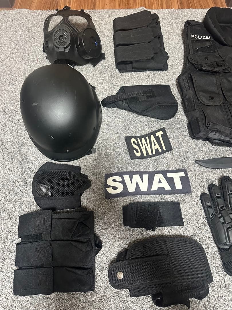 引退セット SWAT タクティカル装備一式 電動AUG