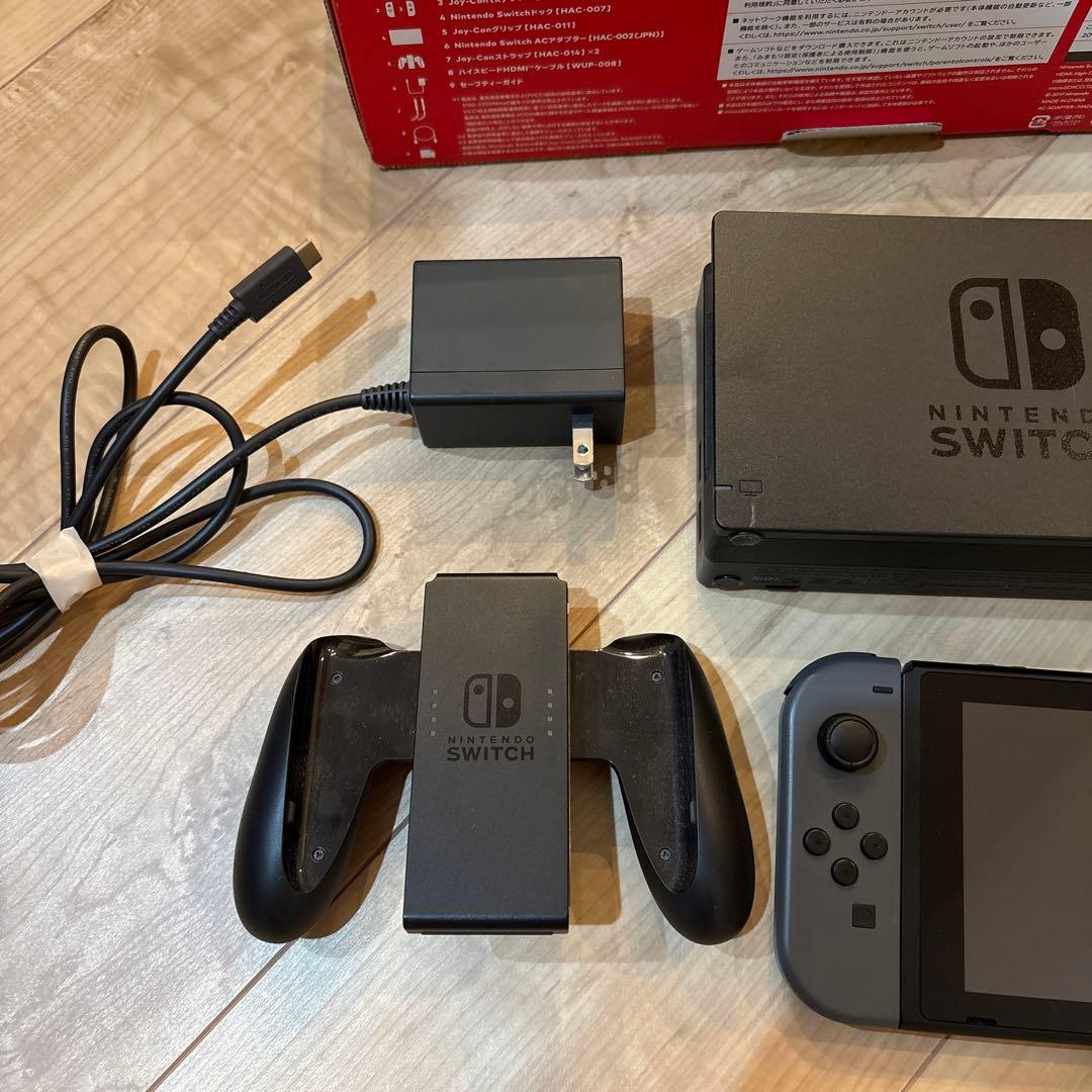 し*ら様 任天堂　Nintendo switch グレー
