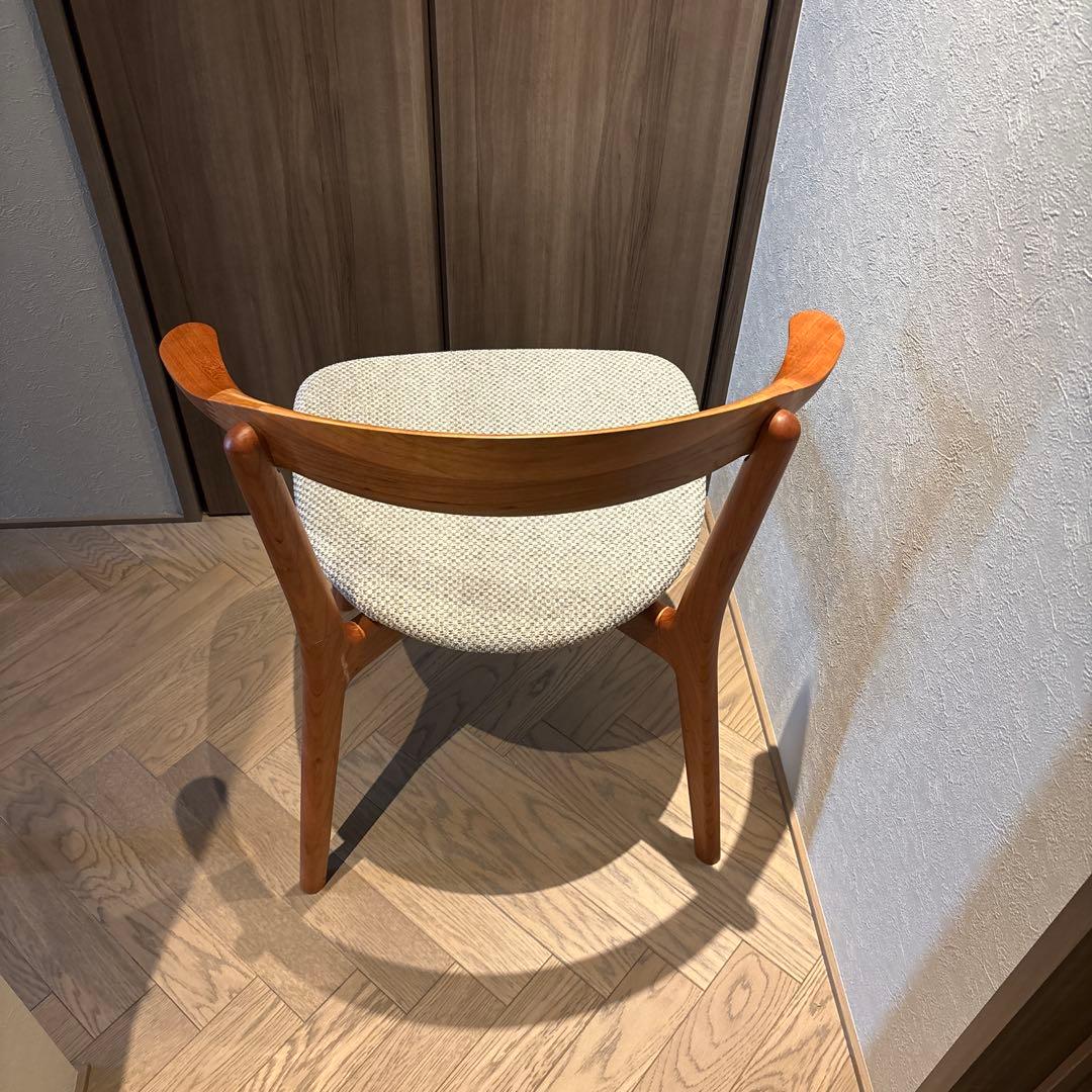 ゆうこ【美品】ナガノインテリア　ダイニングチェアブラックチェリー