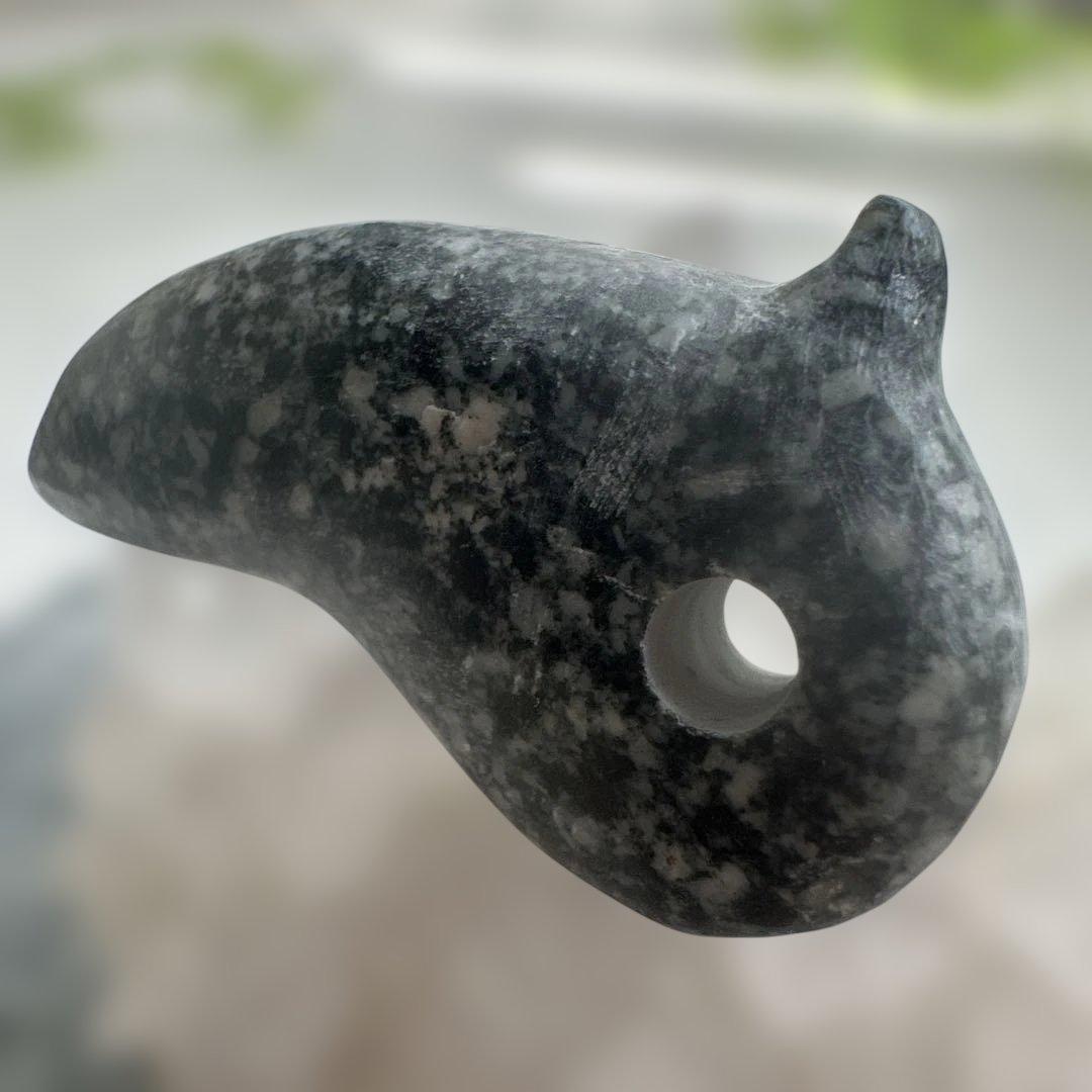 【遠野霊石】高波動勾玉　獣形勾玉(三ノ型) 角の生えた勾玉　一角獣