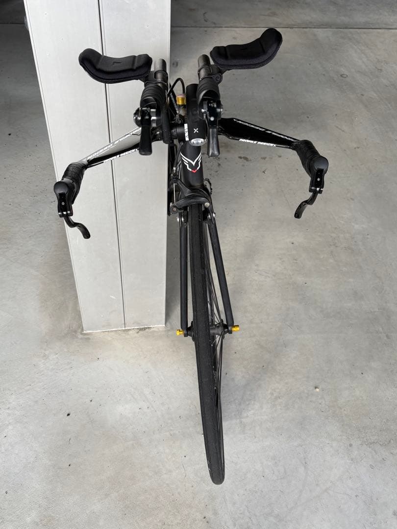 総額35万超‼️FELTフルカーボンttバイク