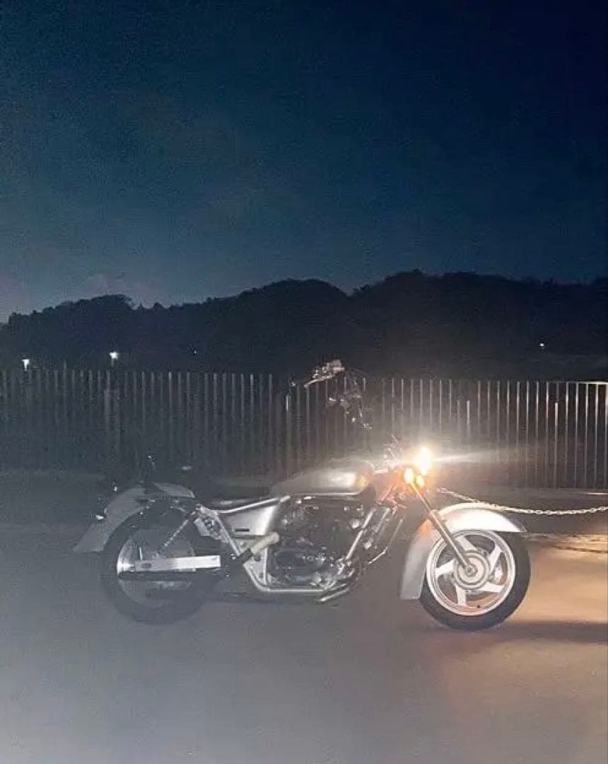 マグナ 250 マフラー　タイムサービス　　　　 期間限定