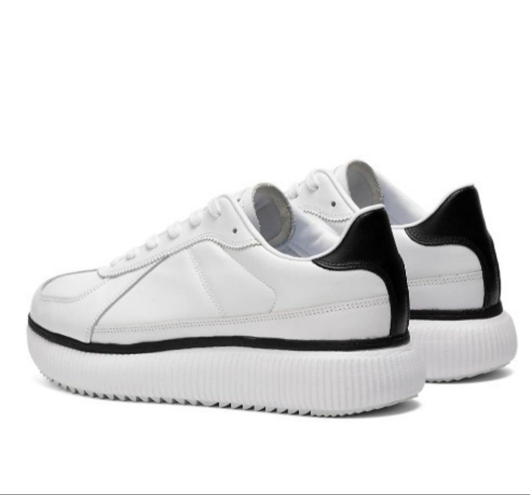 Onitsuka Tigerオニツカタイガー　DELECITYデレシティ25.5