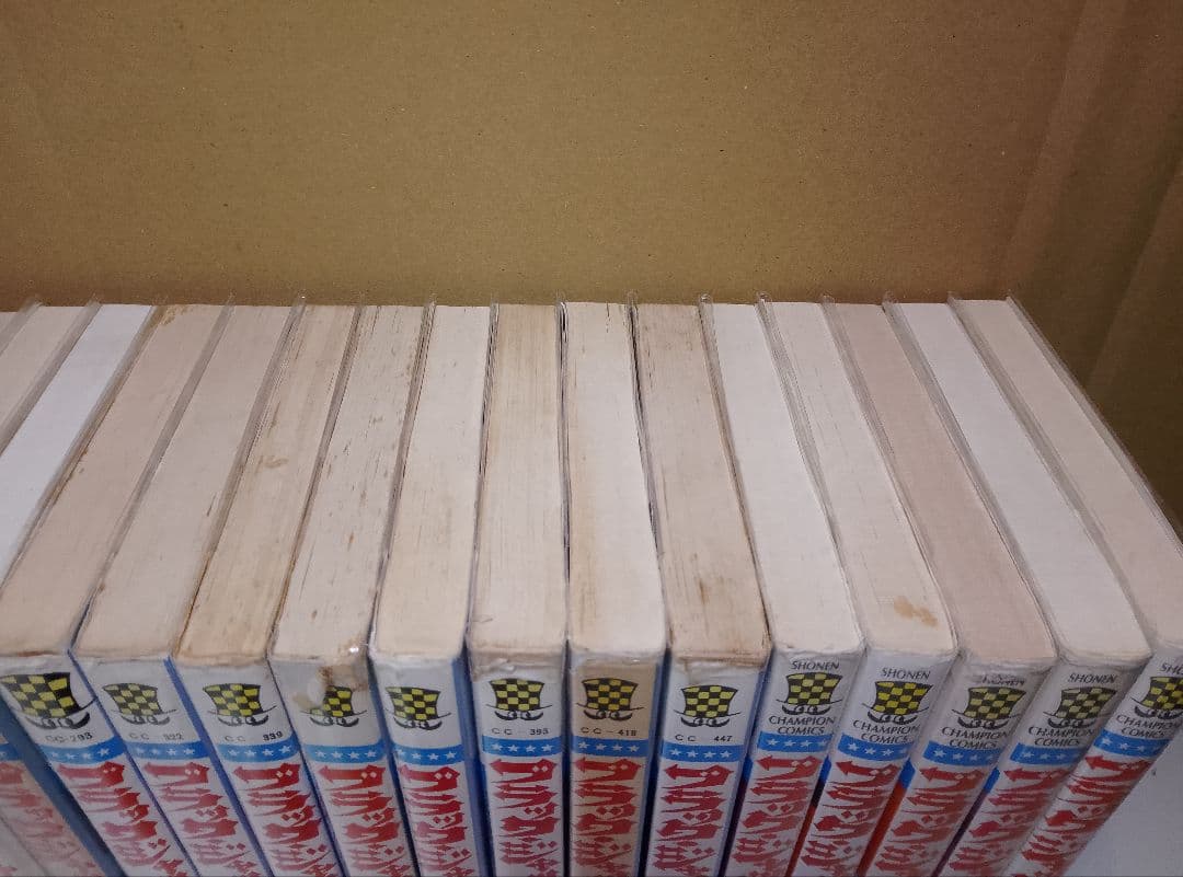 【送料込み】ブラックジャック　全２５巻　４巻は初版　手塚治虫