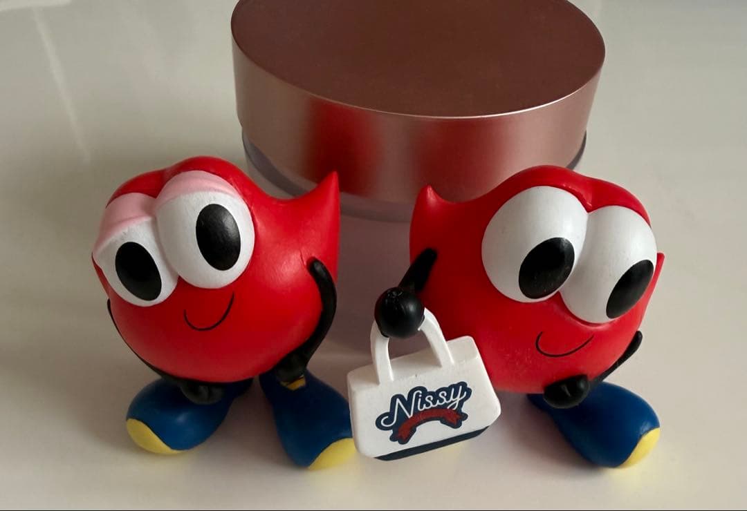 BIG Lippy ぬいぐるみ