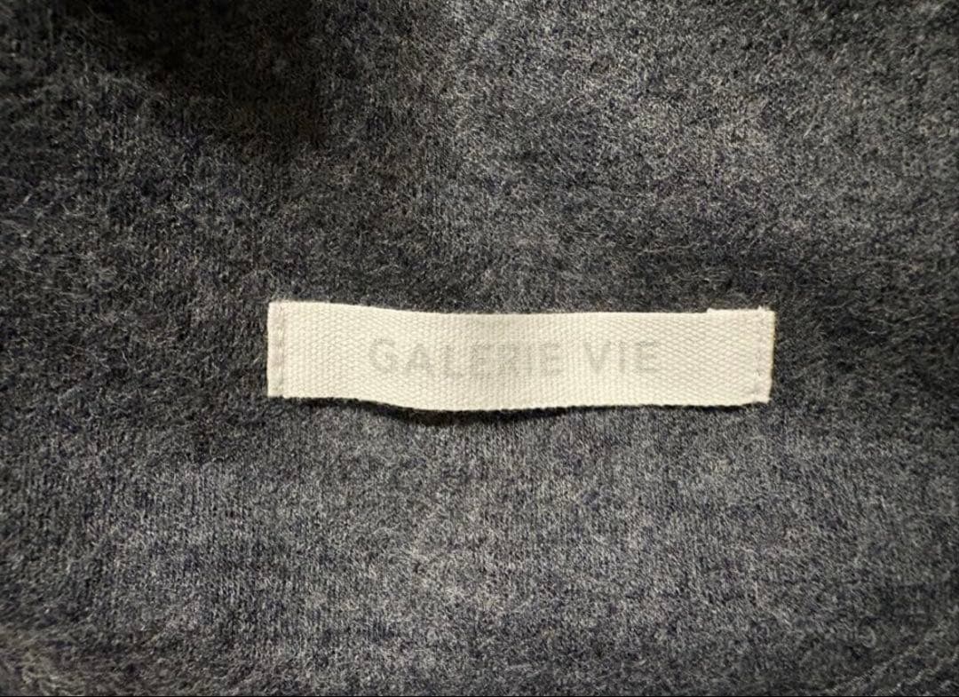 ✴︎2/7まで限定大幅値下げ✴︎GALERIE VIE ミドルスムースVネックワンピ