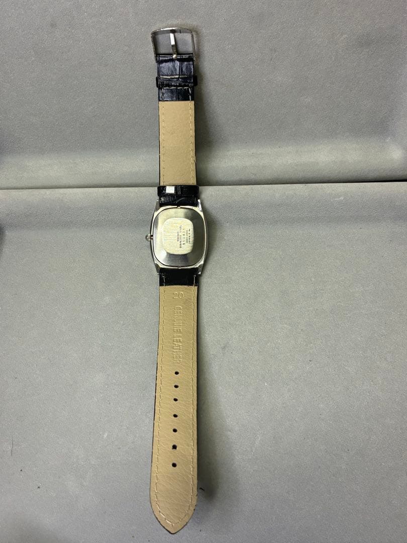 希少1975年製 手巻き時計 稼働 SEIKO シャリオ青文字盤 新品ベルト