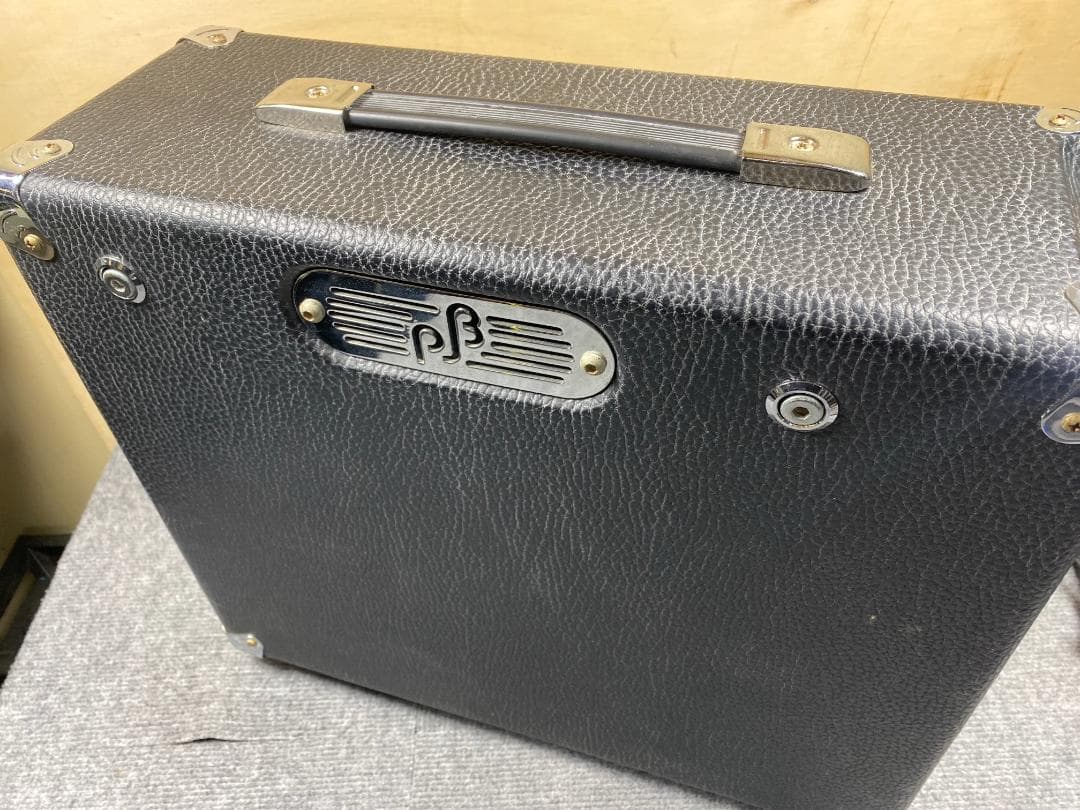 Phil jones bass briefcase 小型　ベースアンプ