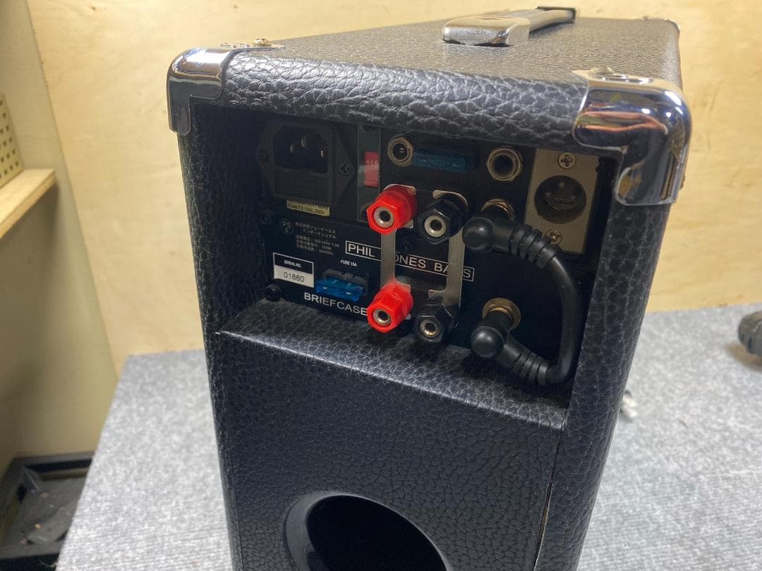 Phil jones bass briefcase 小型　ベースアンプ