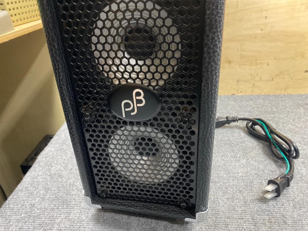 Phil jones bass briefcase 小型　ベースアンプ