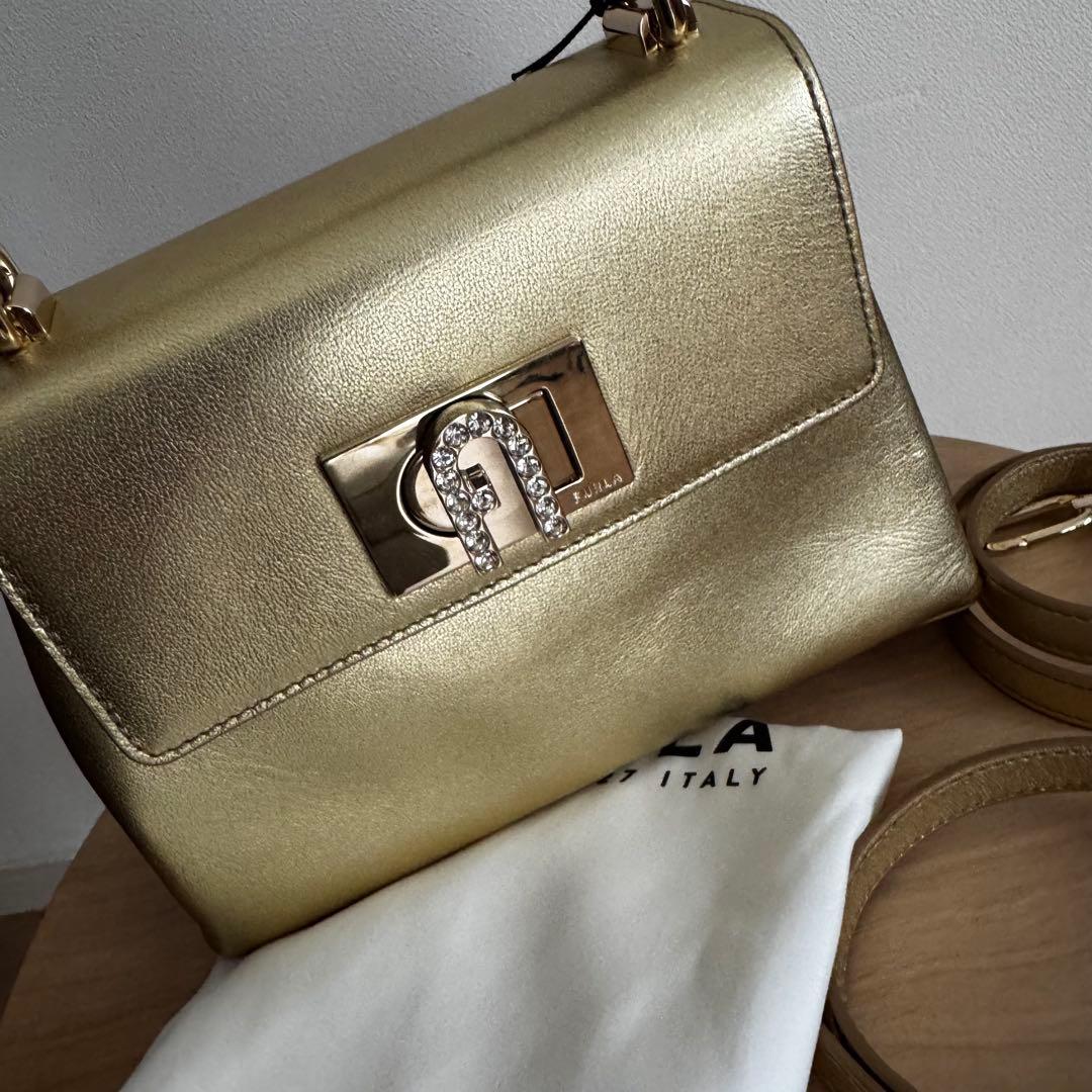 新品■フルラFURLA■トップハンドルバッグ■ゴールド
