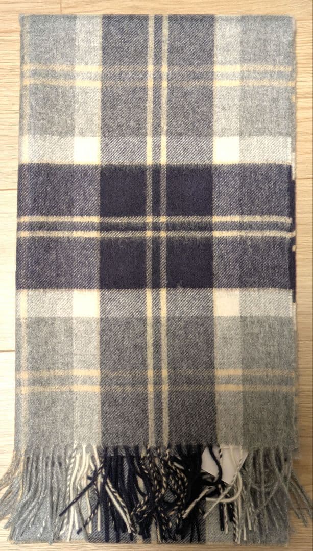 週末限定セール　Johnstons of Elgin Cashmere　ストール
