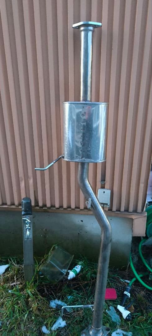 直接取引希望！(北海道) E52エルグランド BE FREE中間パイプ