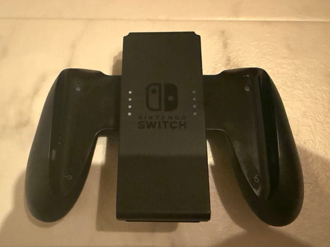 【送料込み】Switch 本体＋SDカード＋ソフト2個