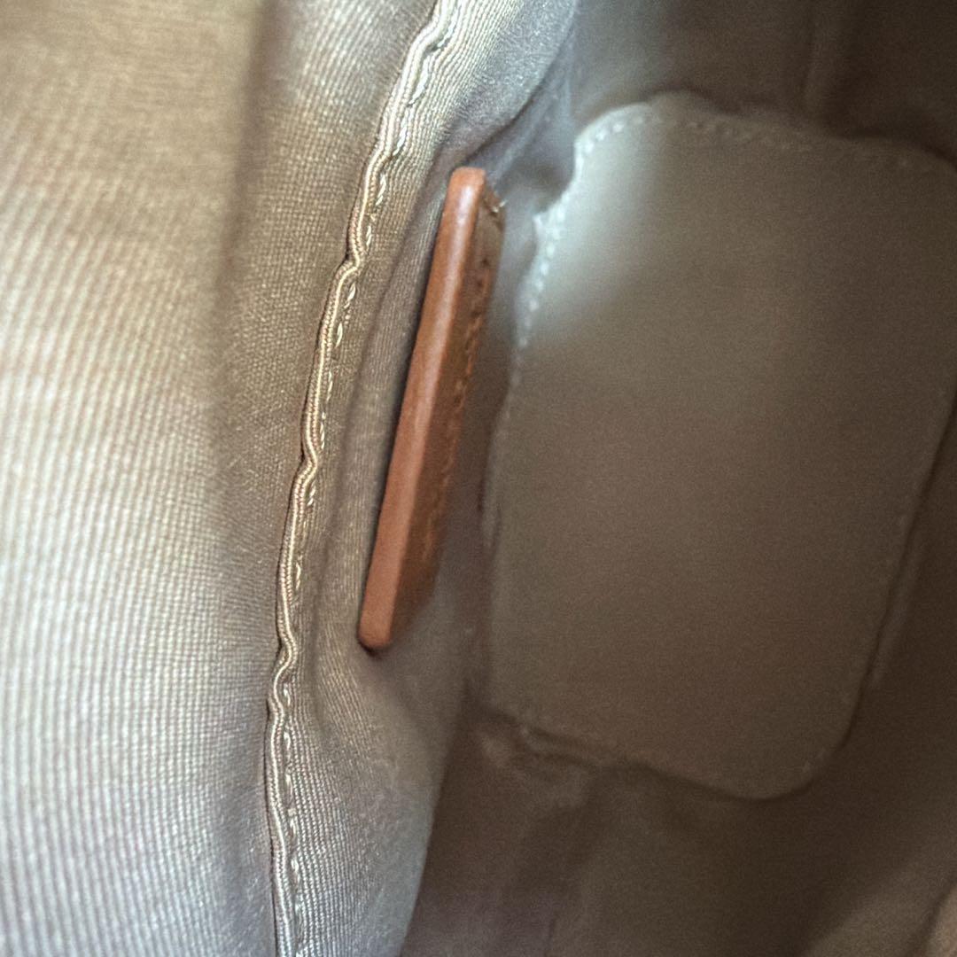 美品！STACCATO（スタッカート） ドローストリングスモールバッグ 巾着