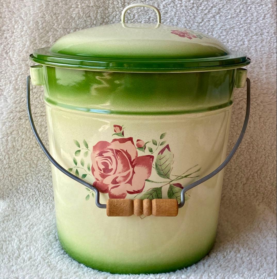 ☘️イマン imane ☘️ イヴ　ホーロー製蓋付き特大バケツ　ストッカー　美品❣️