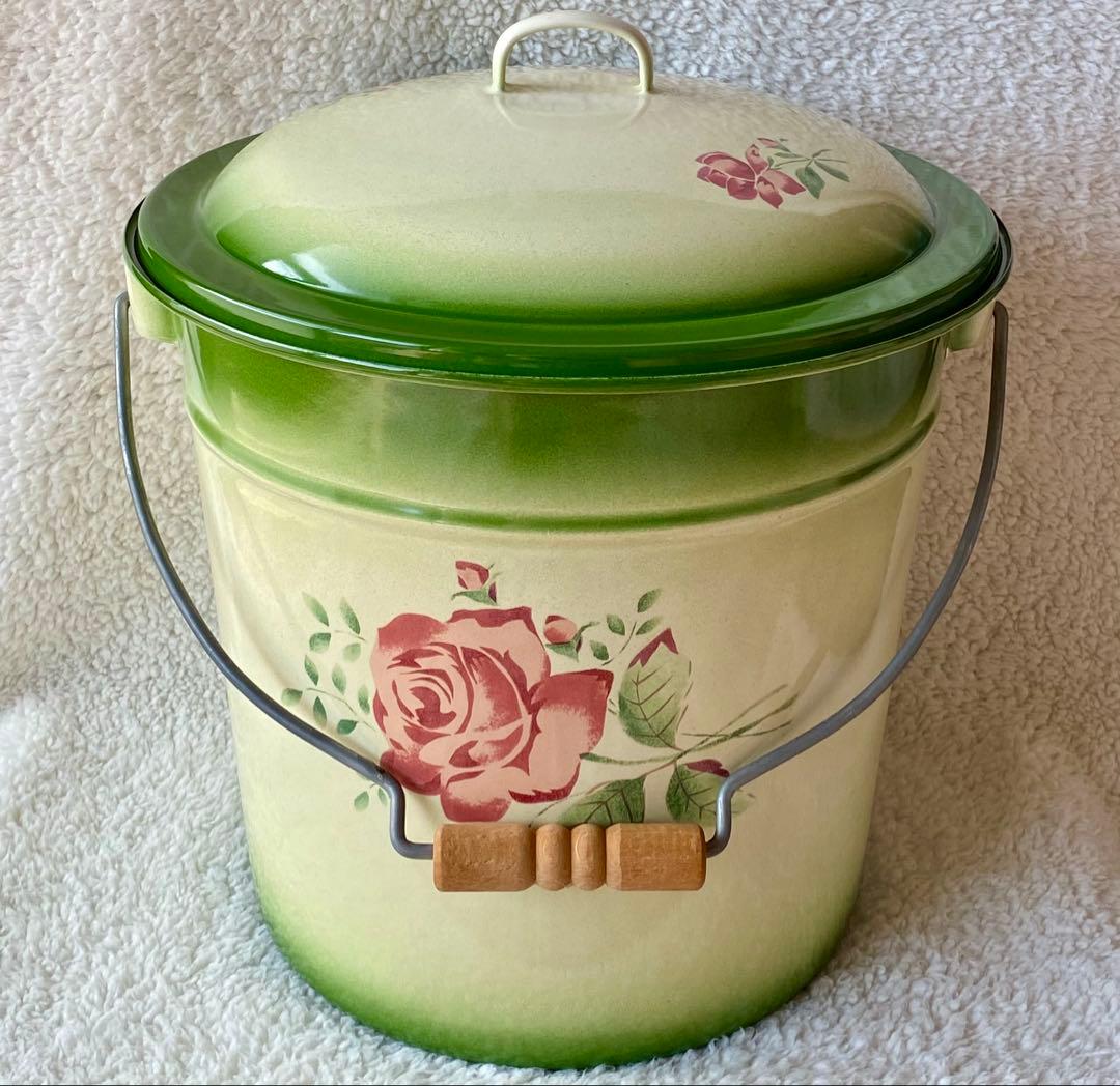 ☘️イマン imane ☘️ イヴ　ホーロー製蓋付き特大バケツ　ストッカー　美品❣️