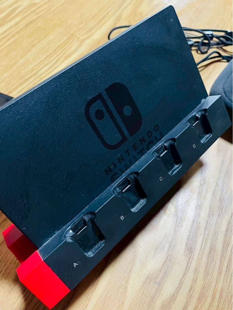 Nintendo Switch 本体 付属品　コントローラー4個　おまけ多数