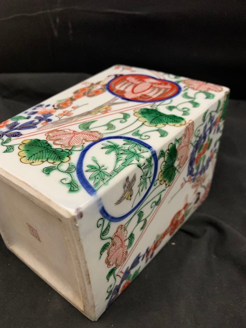 二重角福　美人画　色絵金彩　角瓶　壷　徳利　一輪挿し　古伊万里