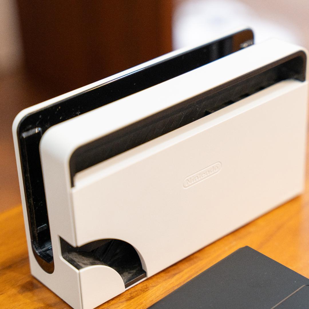 Nintendo Switch（有機ELモデル）