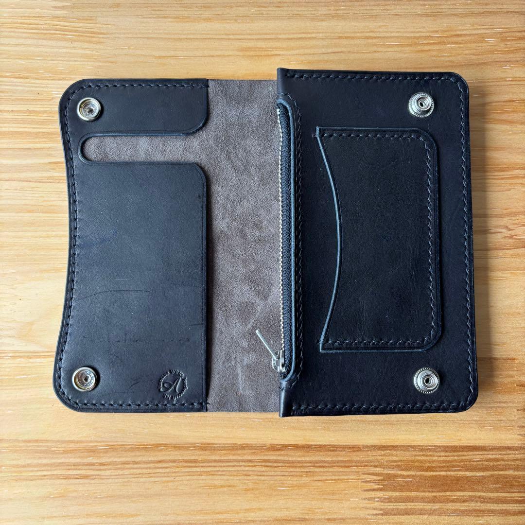 【ブラック&クロコダイル】ミドルトラッカーウォレット イタリアンレザー 本革②