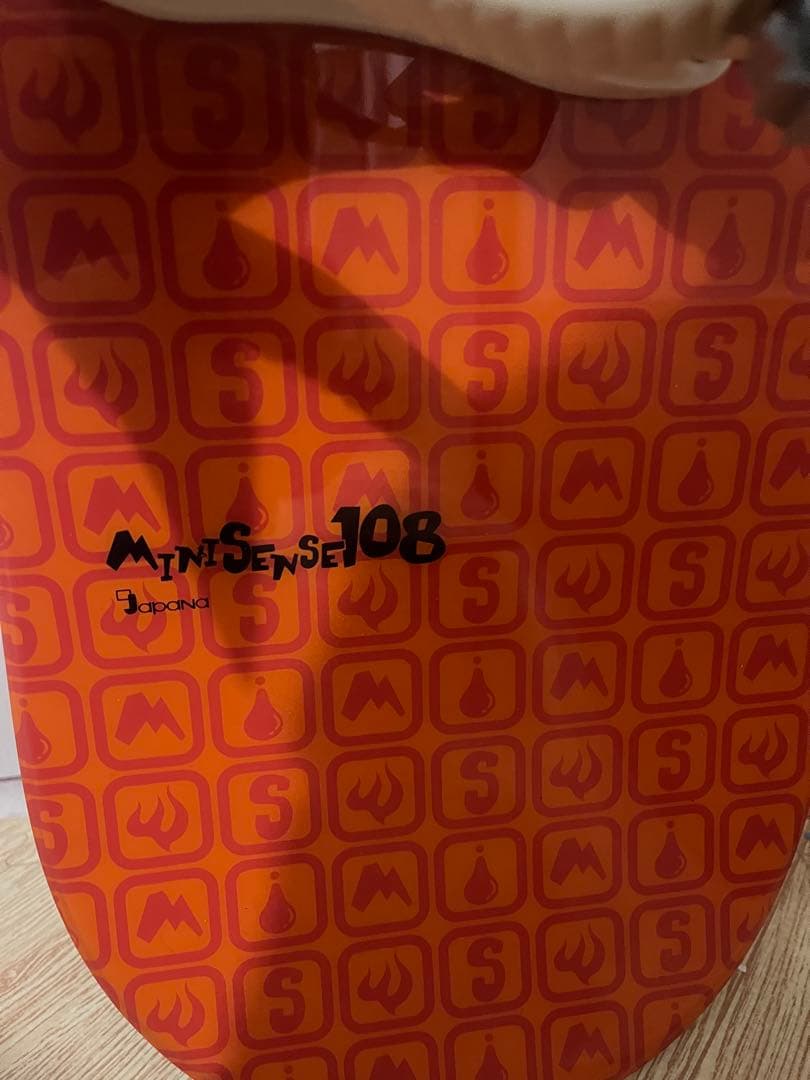 バートン　ステッカー付き　NAKED 108cm バインセット