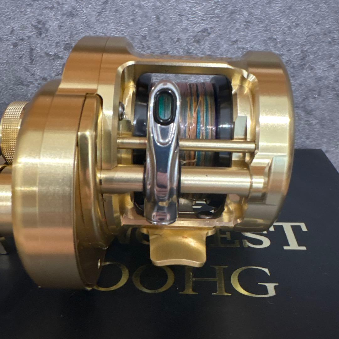 OCEA CONQUEST 200HG ゴールド ベイトリール