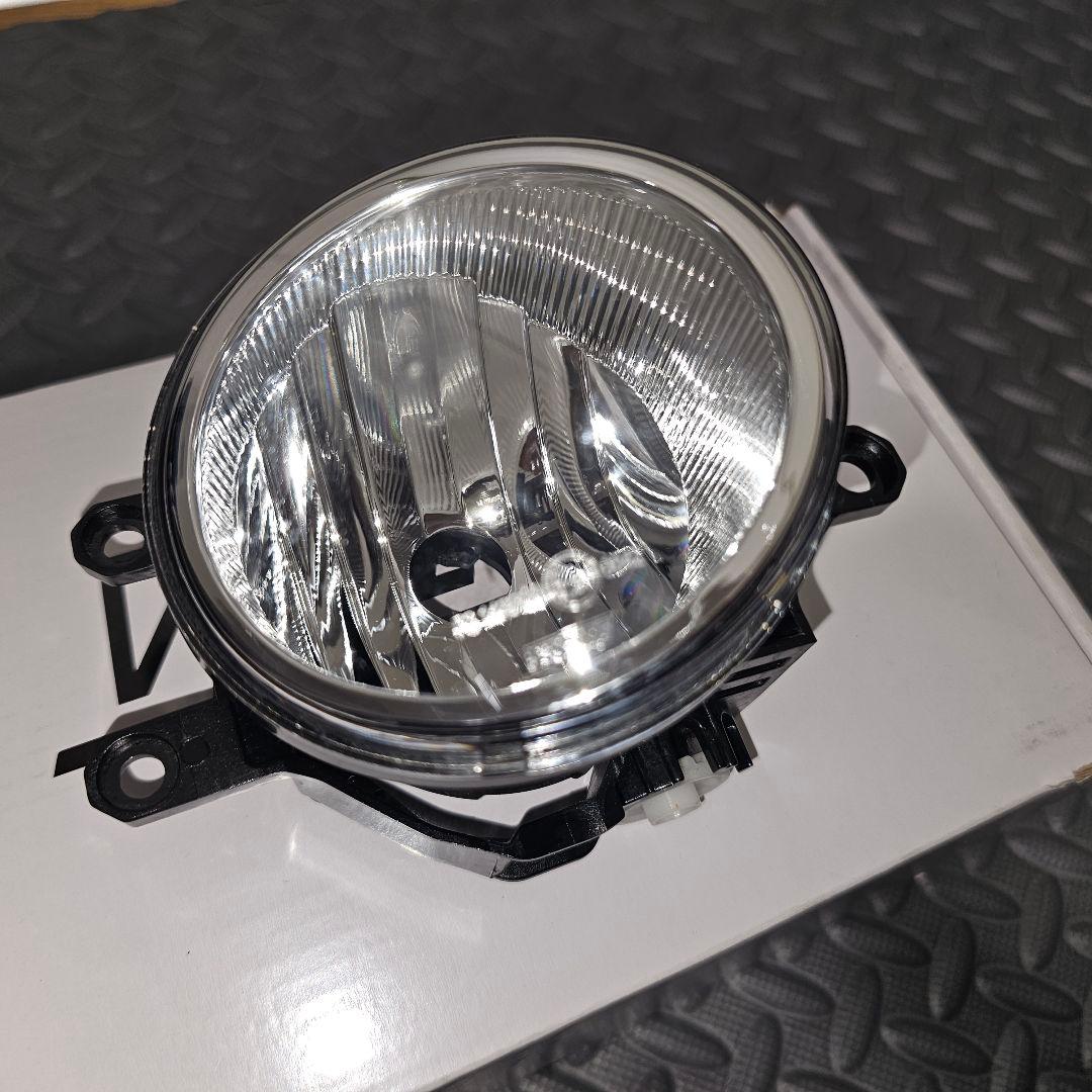 VELENO フォグランプユニットTタイプ 2色切り替えLEDバルブ